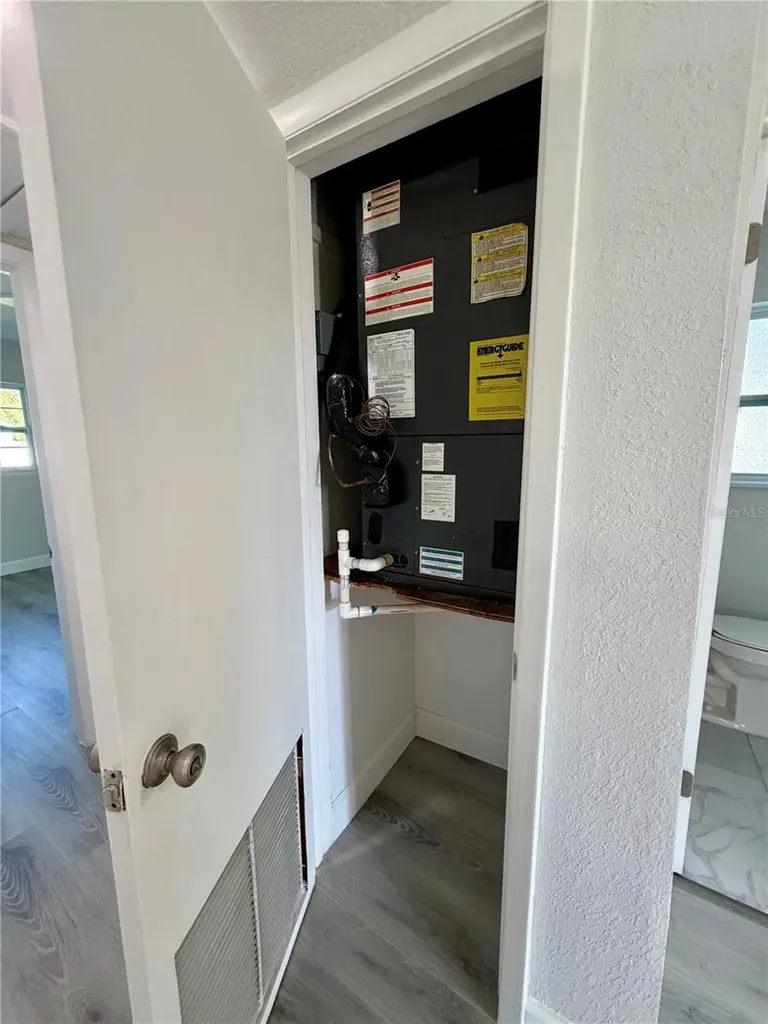 706 Romano Avenue Orlando FL 32807