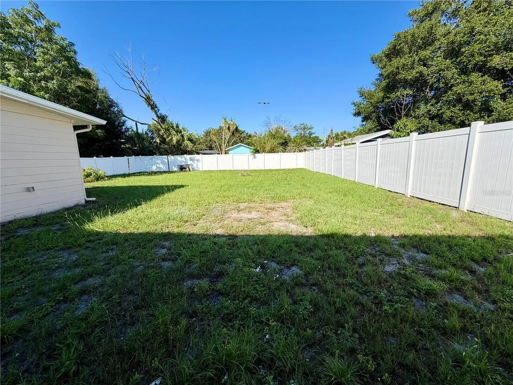706 Romano Avenue Orlando FL 32807