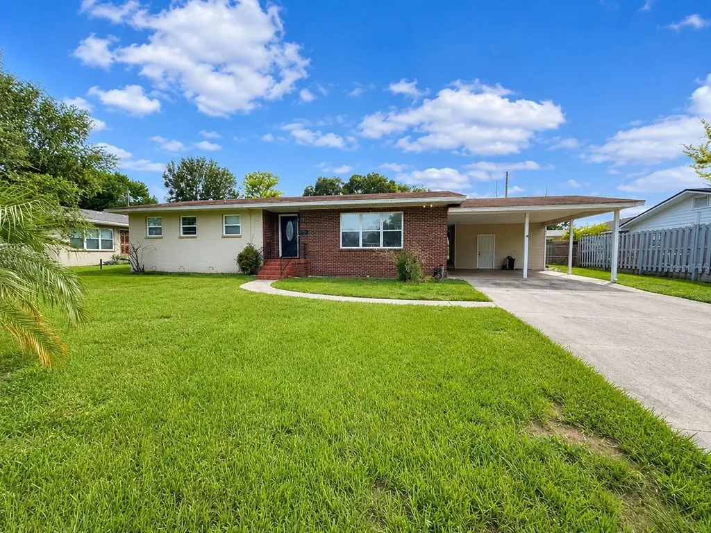 409 Montgomery Avenue Lakeland FL 33801