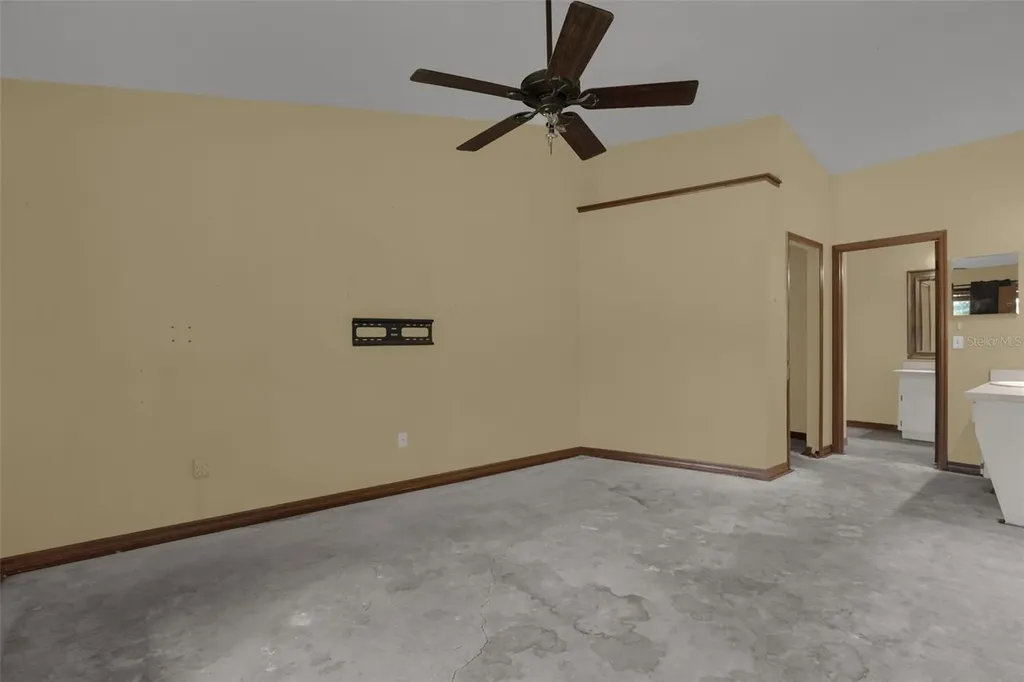 5119 Heath Drive Orlando FL 32812