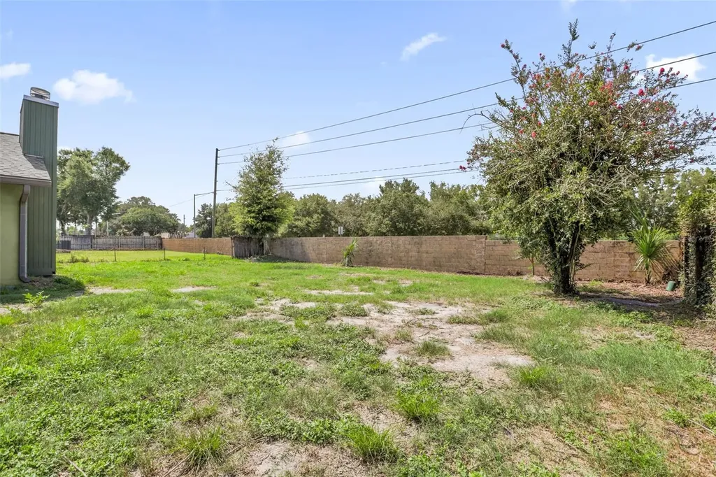 5119 Heath Drive Orlando FL 32812