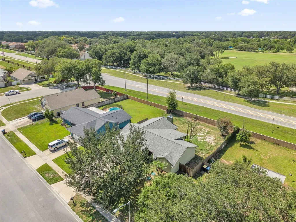 5119 Heath Drive Orlando FL 32812