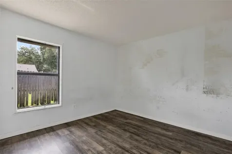 5119 Heath Drive Orlando FL 32812