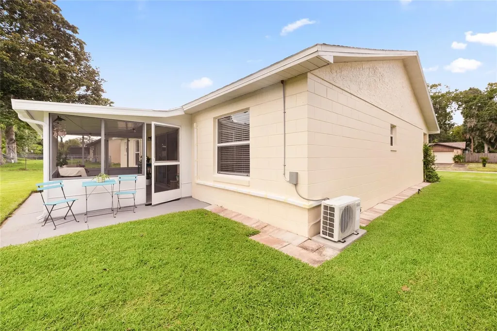 38 Laurel Oaks Circle Ormond Beach FL 32174