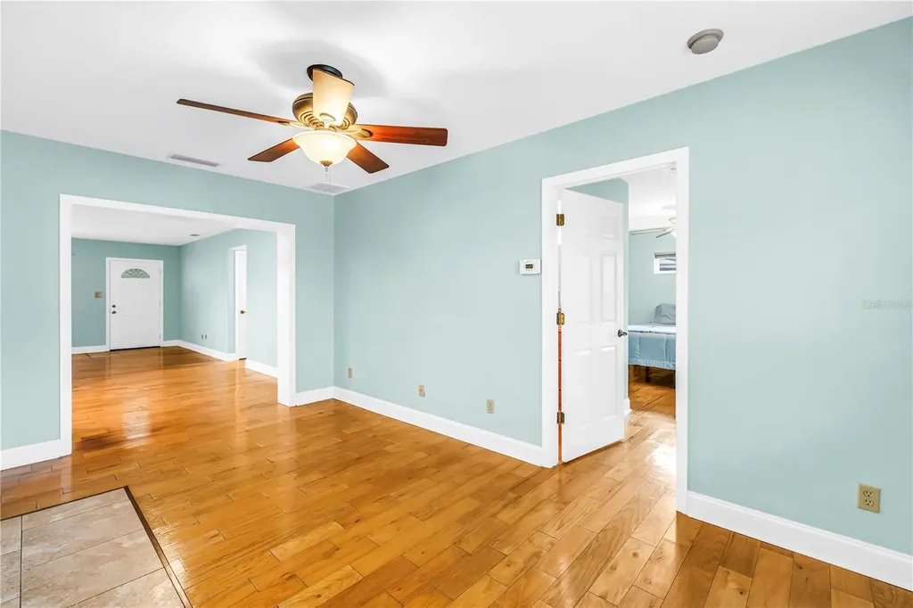 743 41st Avenue NE St Petersburg FL 33703