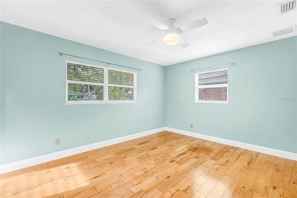 743 41st Avenue NE St Petersburg FL 33703