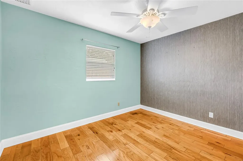 743 41st Avenue NE St Petersburg FL 33703