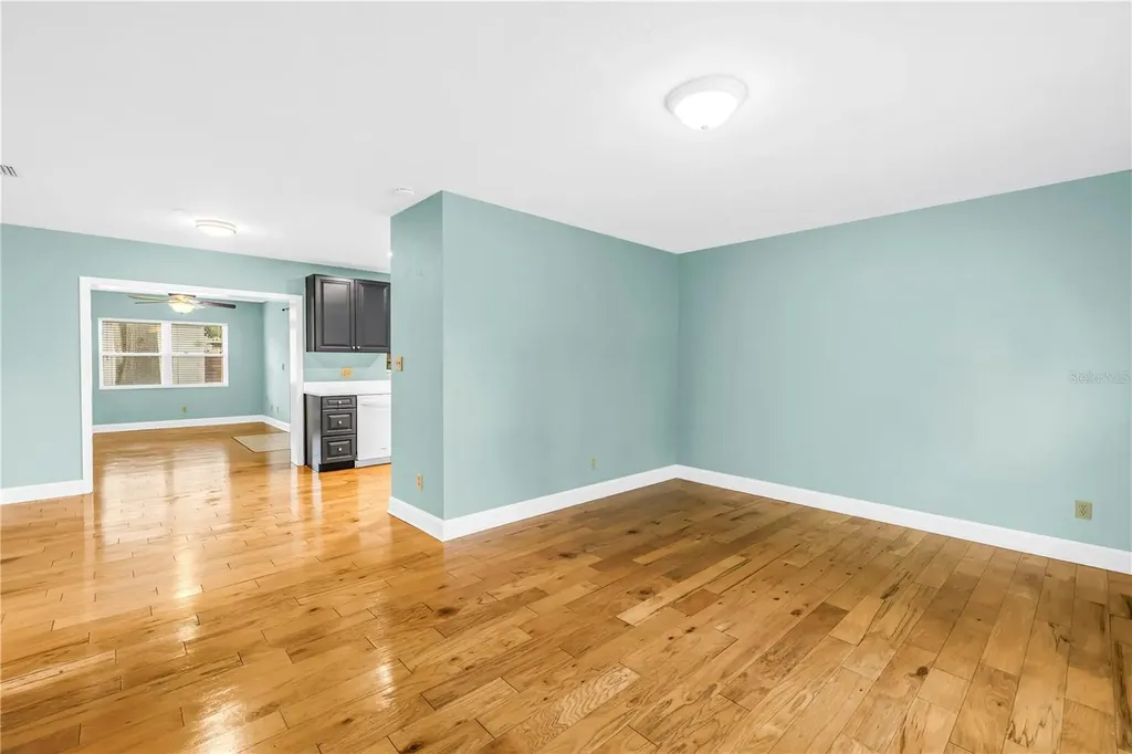 743 41st Avenue NE St Petersburg FL 33703