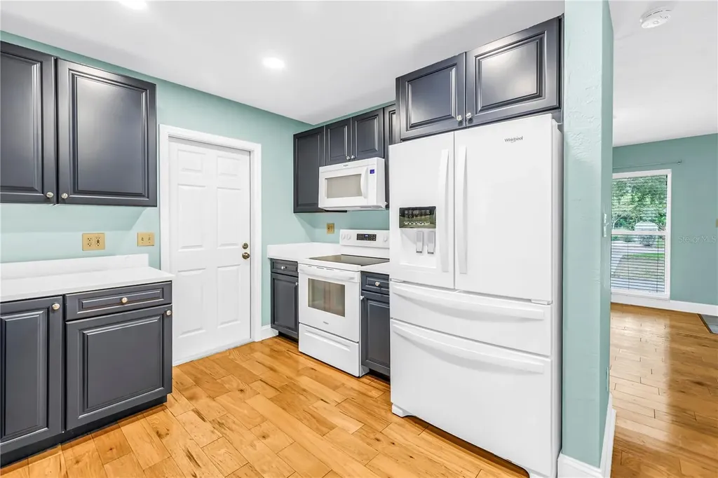 743 41st Avenue NE St Petersburg FL 33703