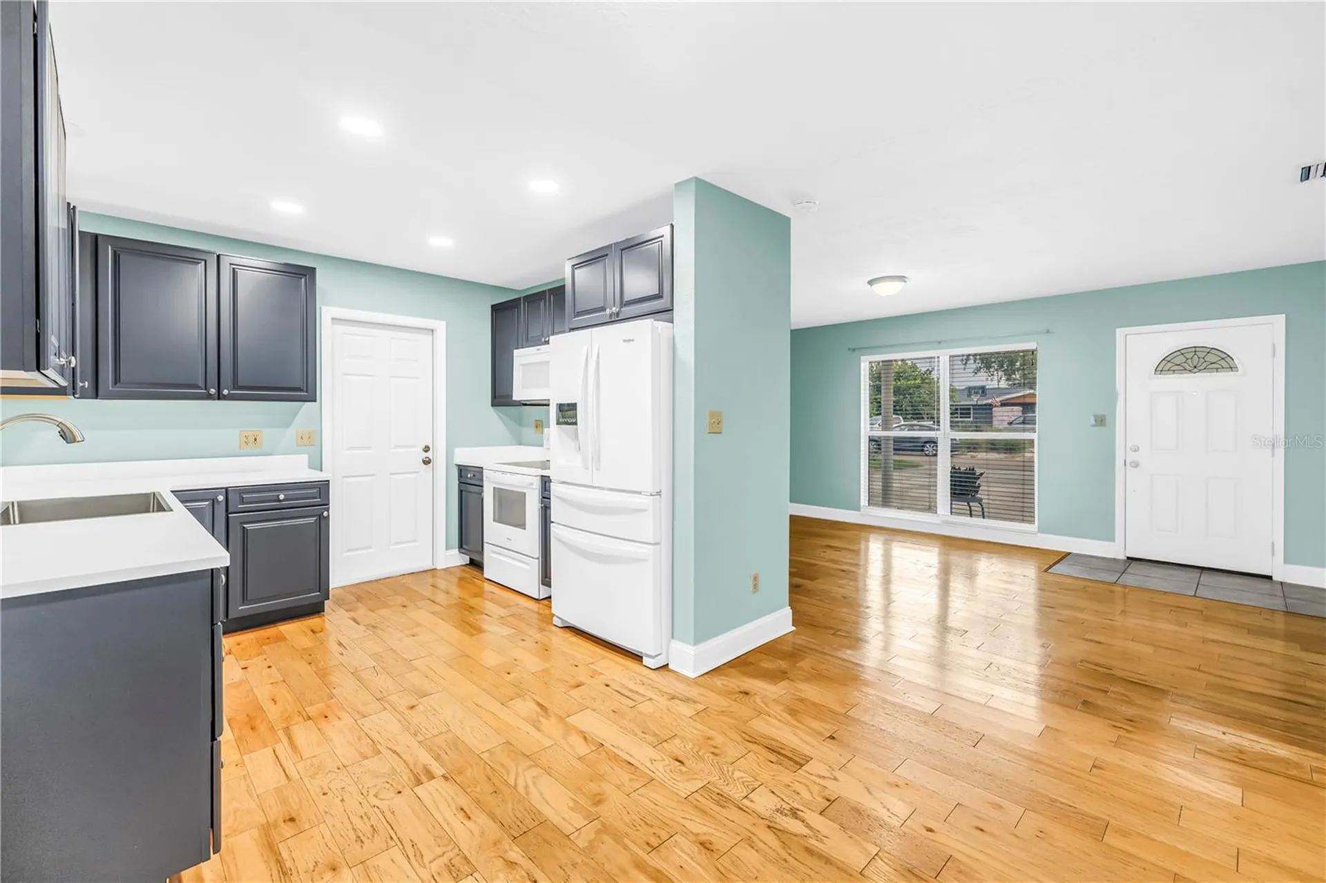 743 41st Avenue NE St Petersburg FL 33703
