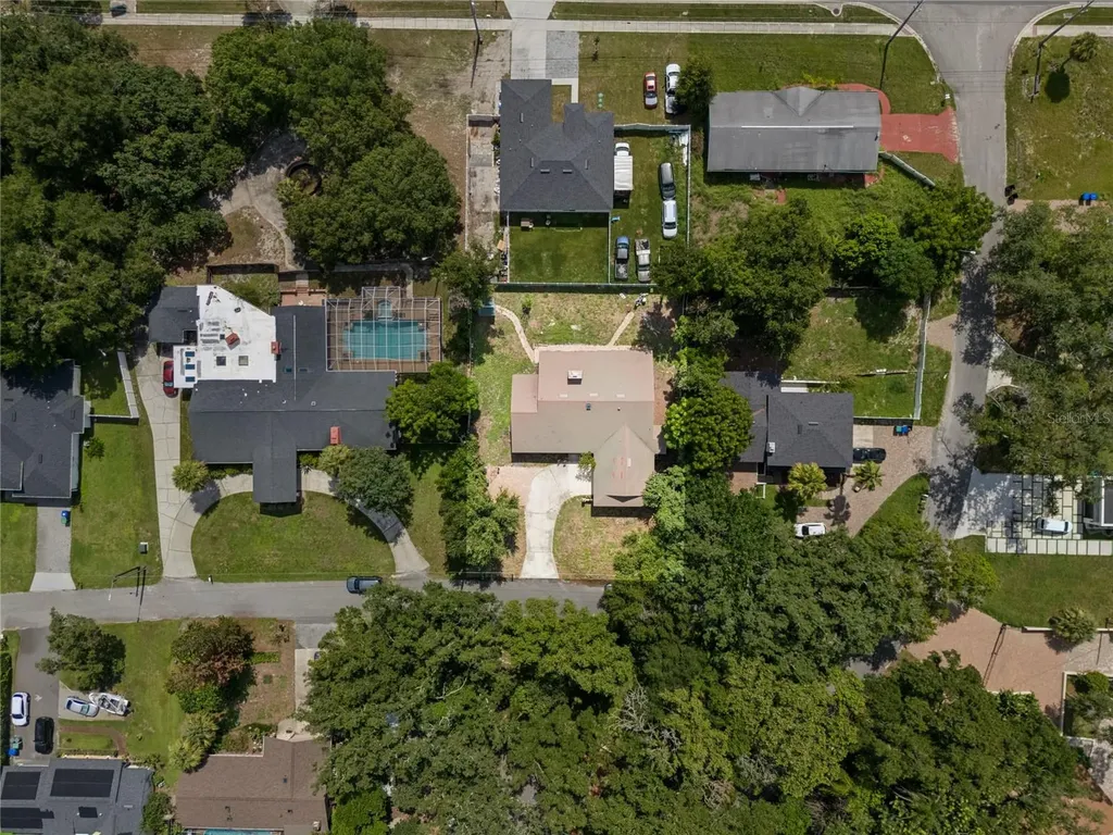 733 Saxby Avenue Orlando FL 32835