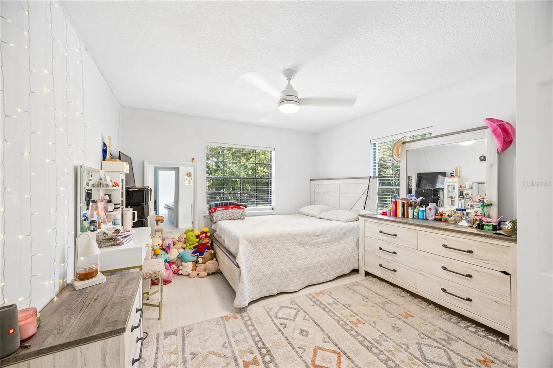 733 Saxby Avenue Orlando FL 32835
