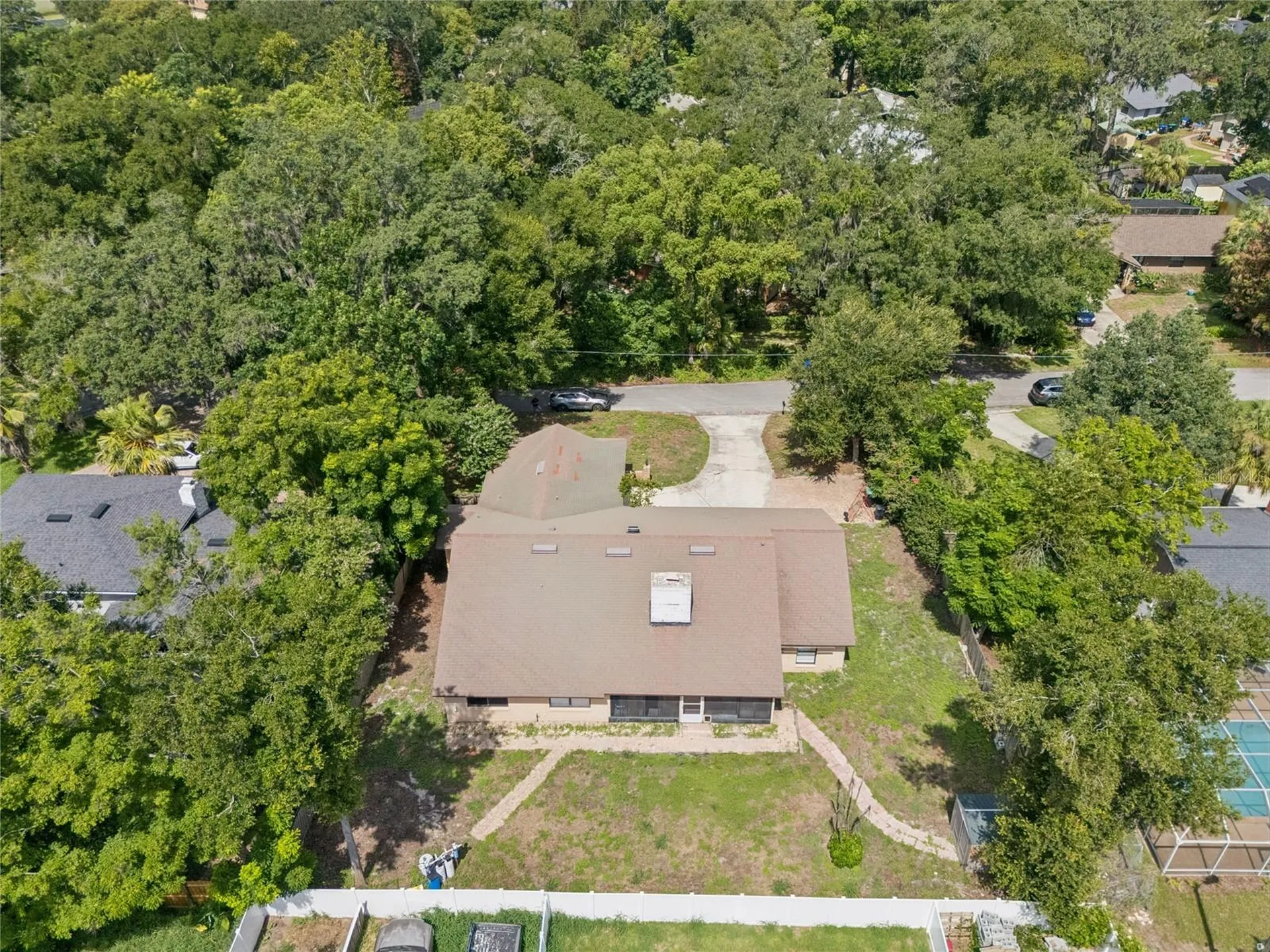 733 Saxby Avenue Orlando FL 32835
