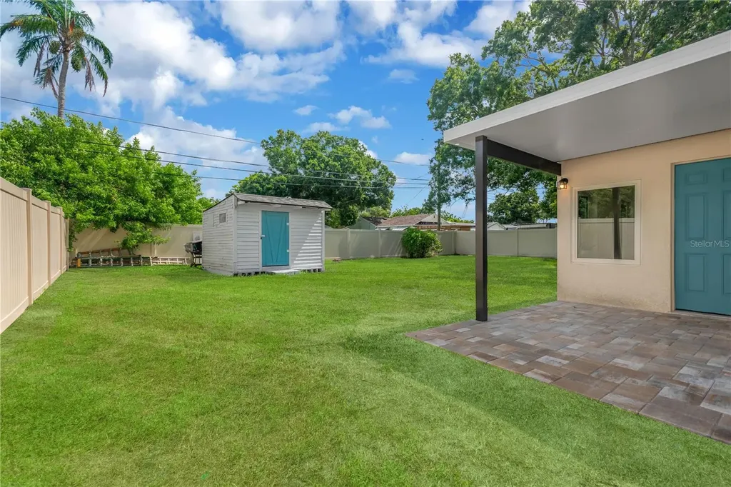 2541 47th Avenue N St Petersburg FL 33714