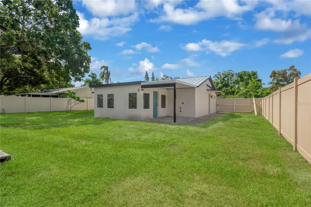 2541 47th Avenue N St Petersburg FL 33714