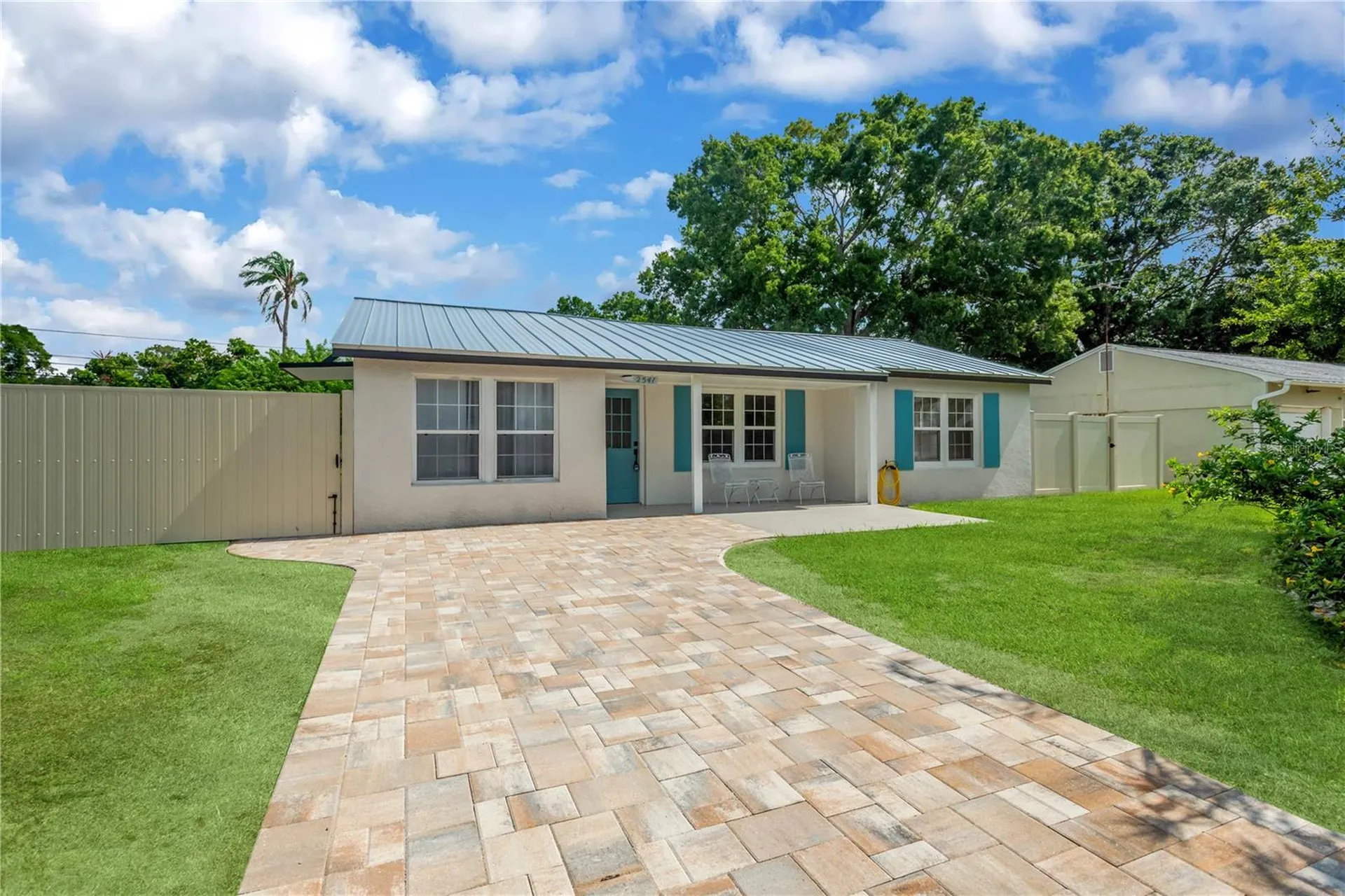2541 47th Avenue N St Petersburg FL 33714