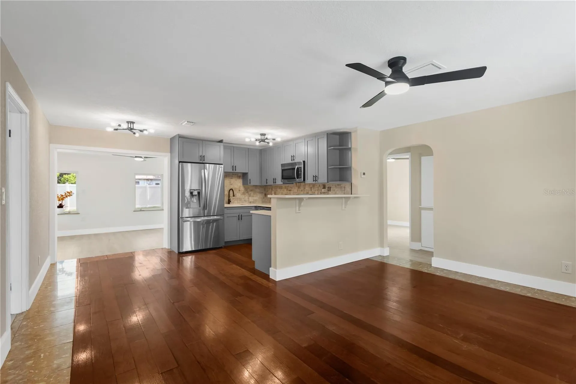 2541 47th Avenue N St Petersburg FL 33714