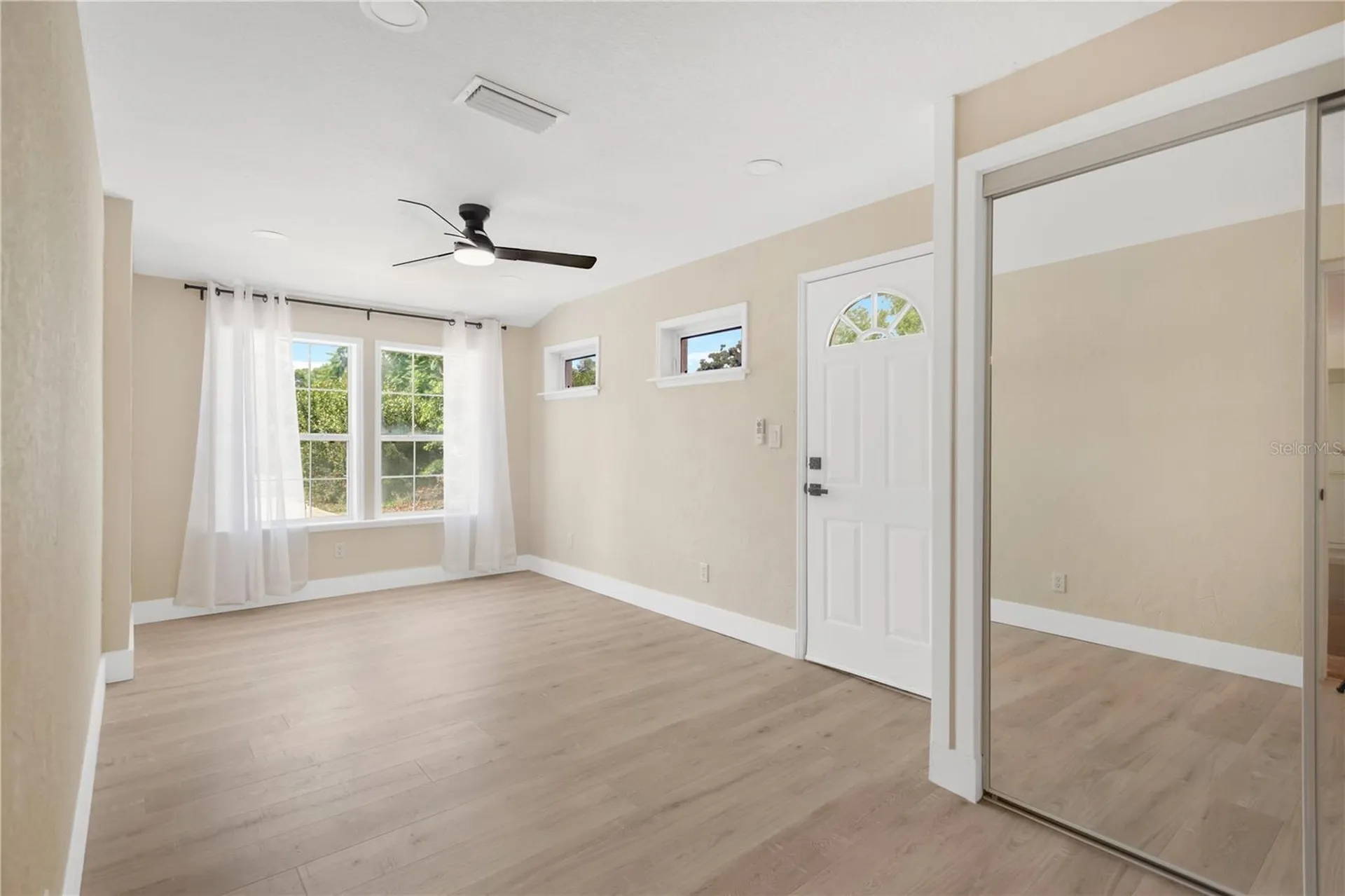 2541 47th Avenue N St Petersburg FL 33714
