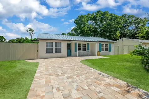 2541 47th Avenue N St Petersburg FL 33714