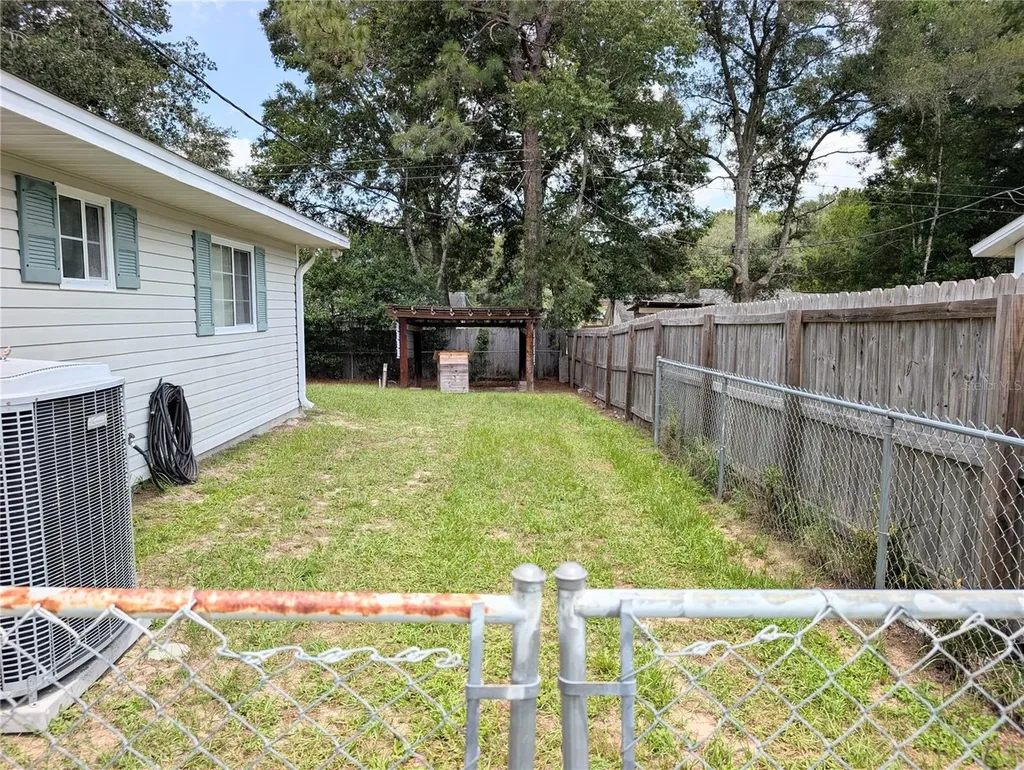 20167 SW 81st Street Dunnellon FL 34431