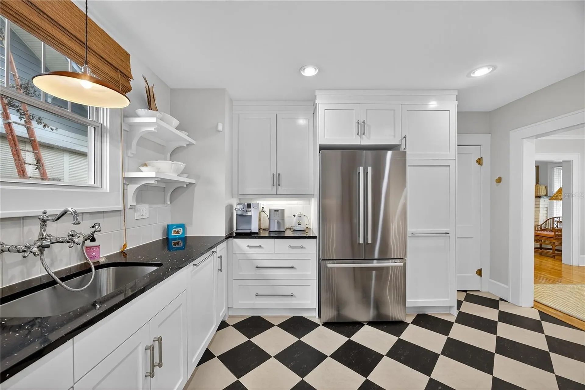 221 13th Avenue NE St Petersburg FL 33701