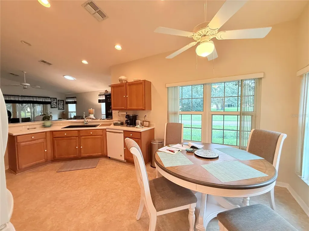 265 Center Oak Circle Spring Hill FL 34609