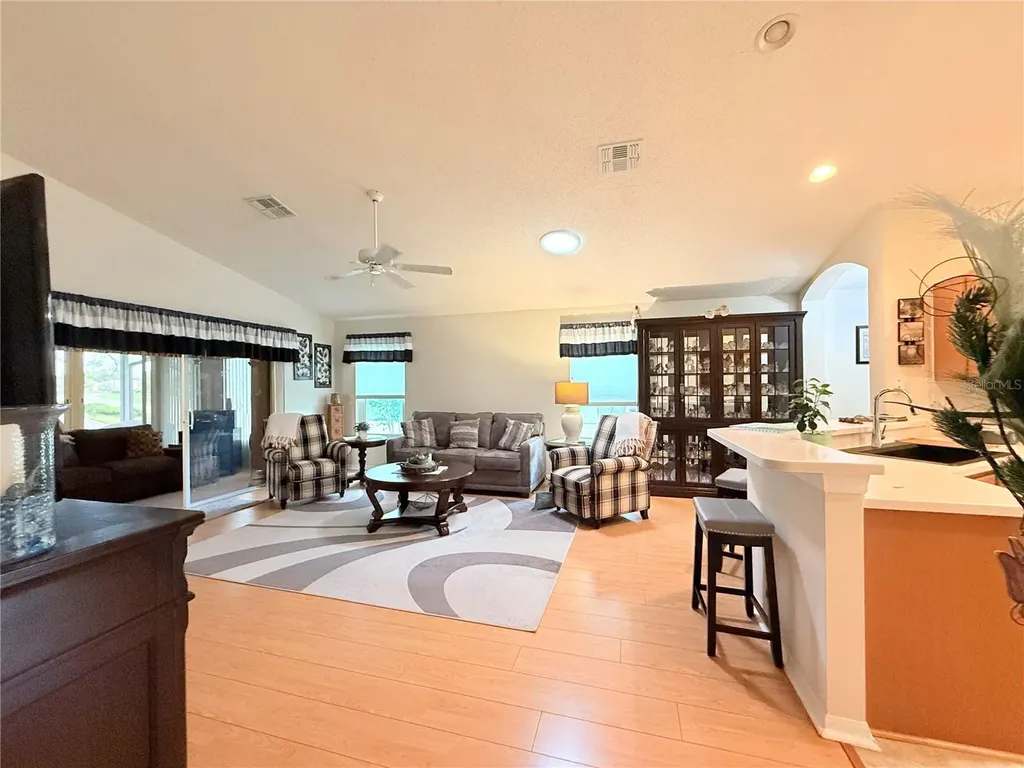 265 Center Oak Circle Spring Hill FL 34609
