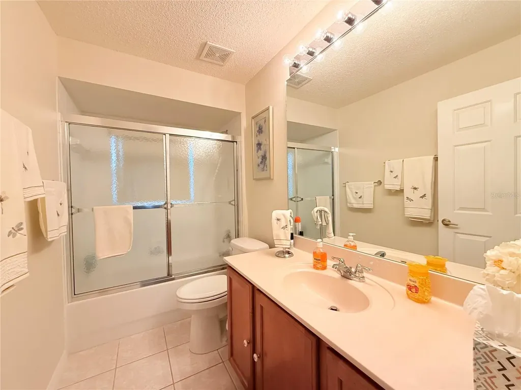 265 Center Oak Circle Spring Hill FL 34609