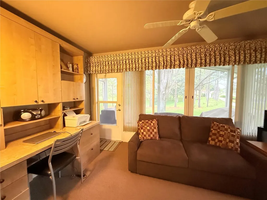 265 Center Oak Circle Spring Hill FL 34609