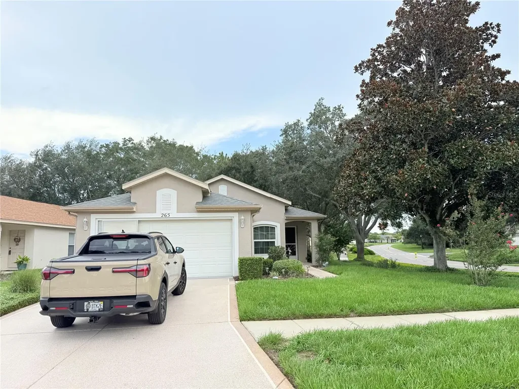 265 Center Oak Circle Spring Hill FL 34609