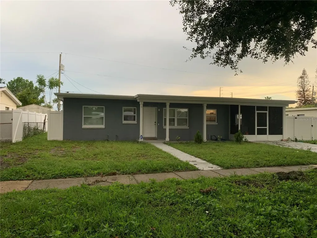 7014 Hershey Way Orlando FL 32822