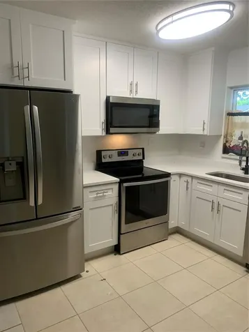 7014 Hershey Way Orlando FL 32822