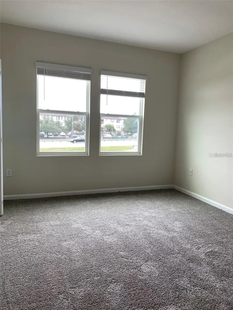 9831 Red Eagle Drive Orlando FL 32825