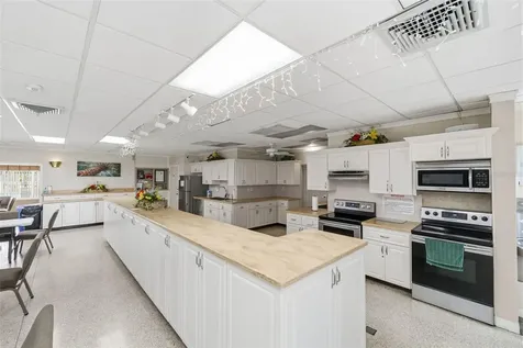9729 37th Street N Pinellas Park FL 33782