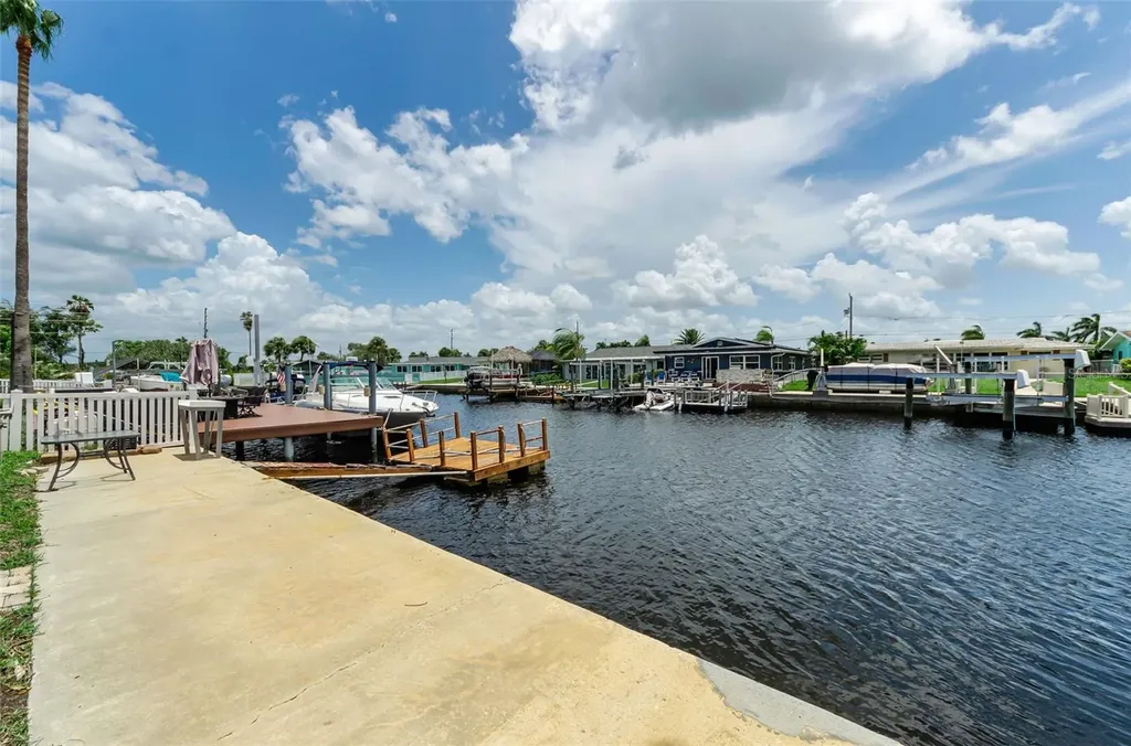 4946 Blue Heron Drive New Port Richey FL 34652