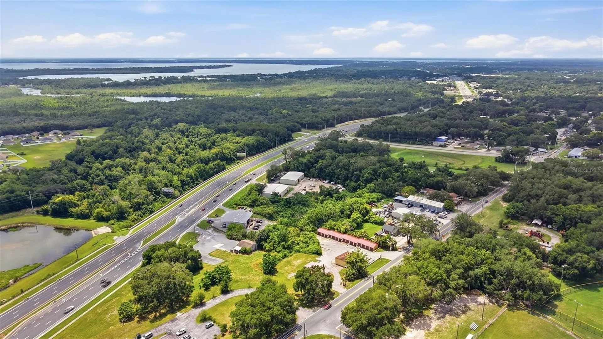 2766 Us Highway 441/27 Highway Fruitland Park FL 34731
