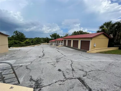2766 Us Highway 441/27 Highway Fruitland Park FL 34731