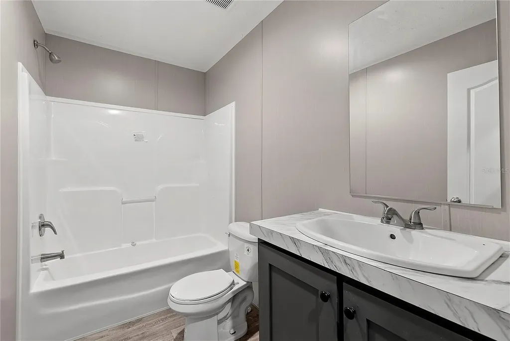 25136 Huckleberry Way Astatula FL 34705