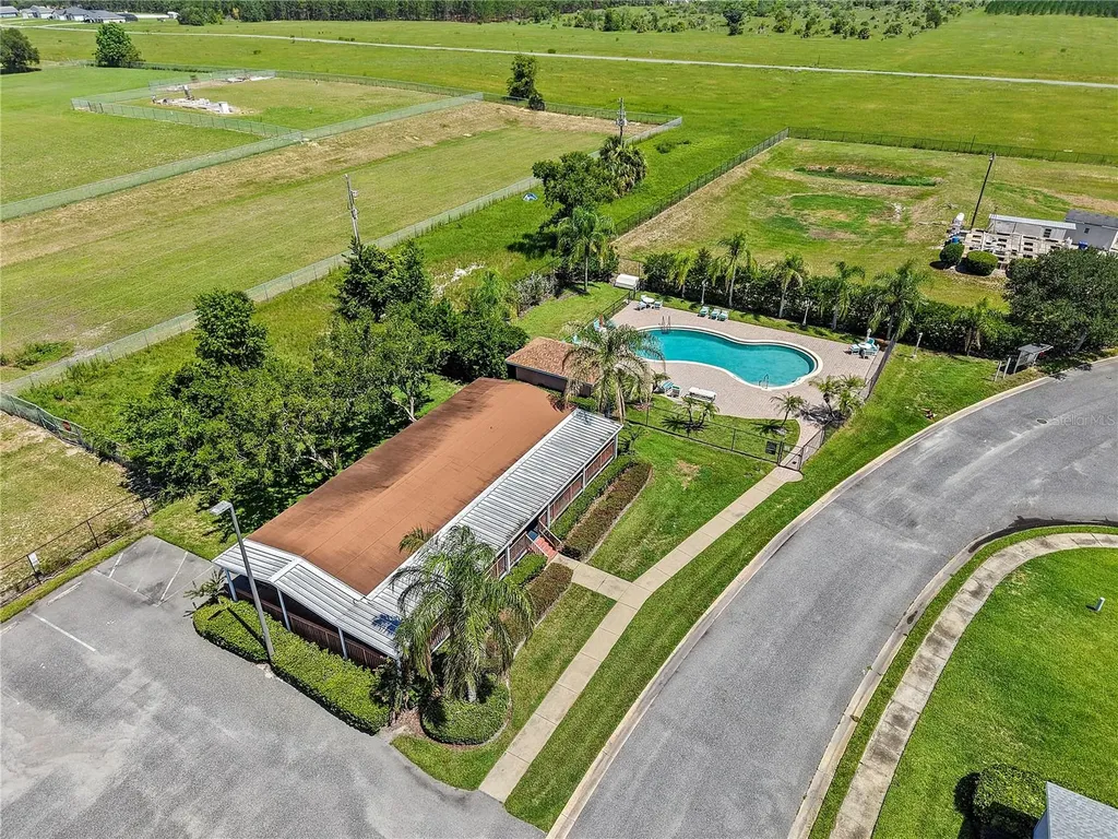 25136 Huckleberry Way Astatula FL 34705