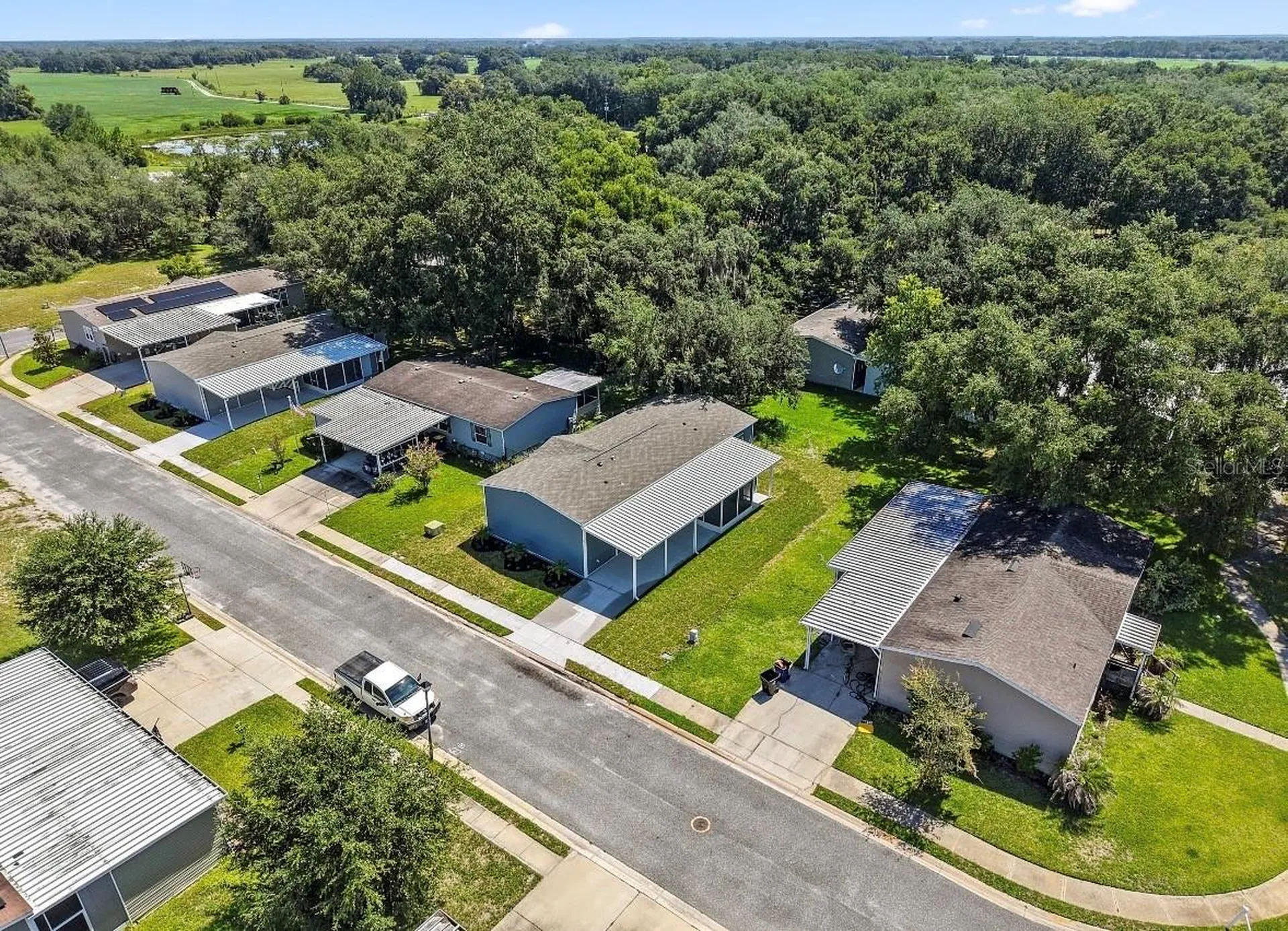 25136 Huckleberry Way Astatula FL 34705