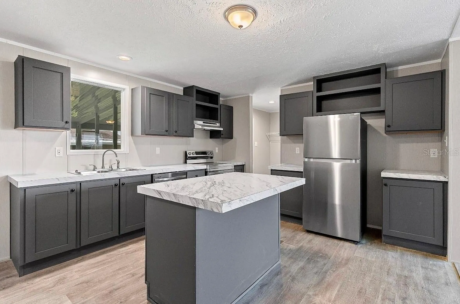 25136 Huckleberry Way Astatula FL 34705
