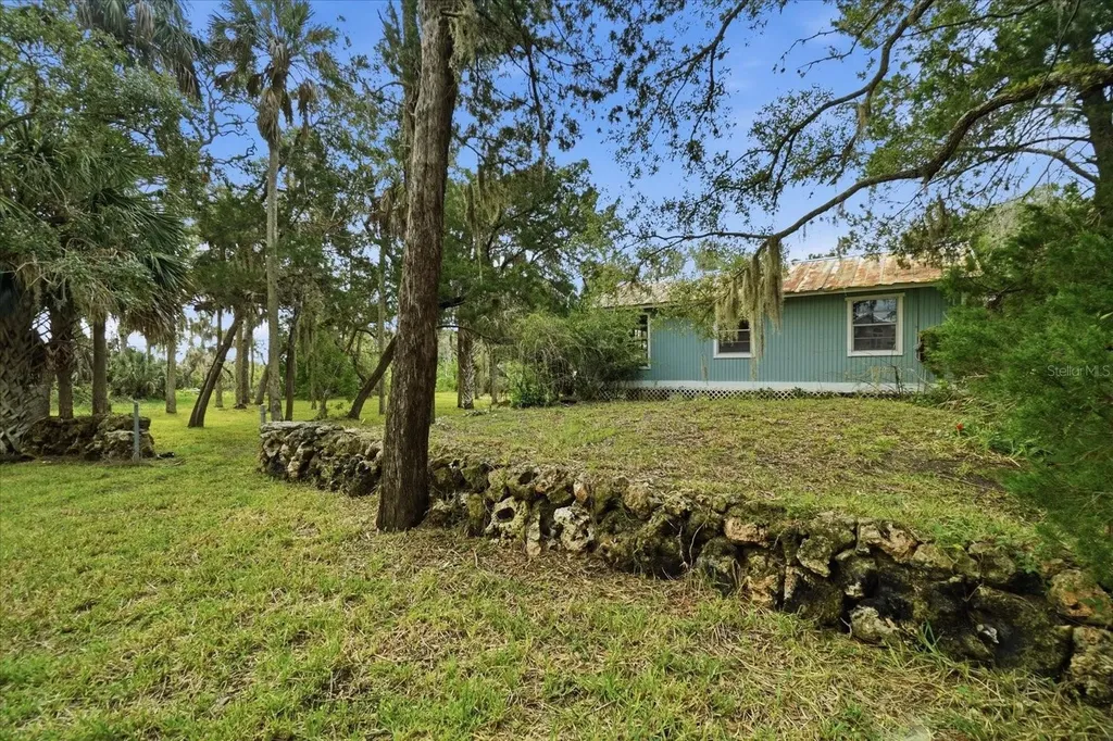 14496 & 14498 W Captain Court Crystal River FL 34429