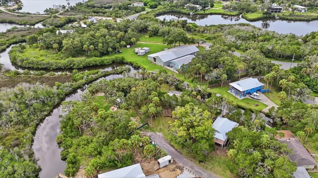 14496 & 14498 W Captain Court Crystal River FL 34429