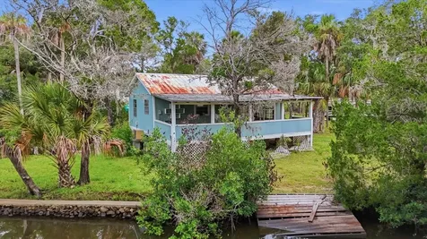14496 & 14498 W Captain Court Crystal River FL 34429