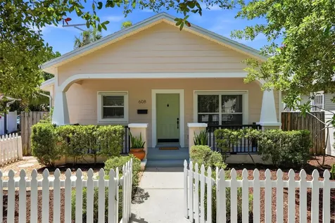 608 9th Avenue N St Petersburg FL 33701
