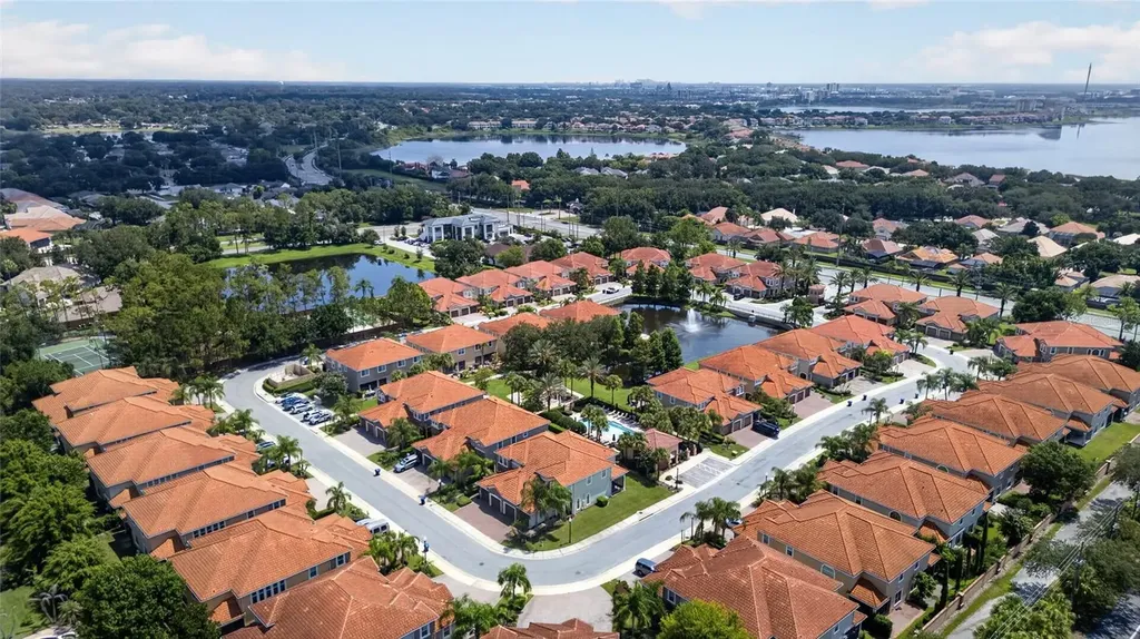 8915 Della Scala Circle Orlando FL 32836