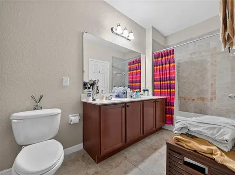 8915 Della Scala Circle Orlando FL 32836