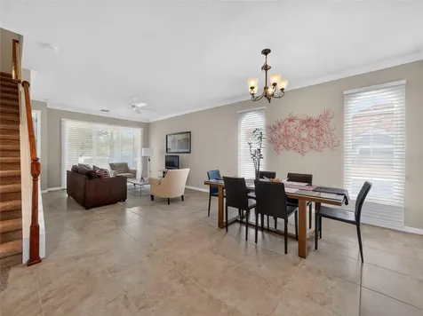 8915 Della Scala Circle Orlando FL 32836