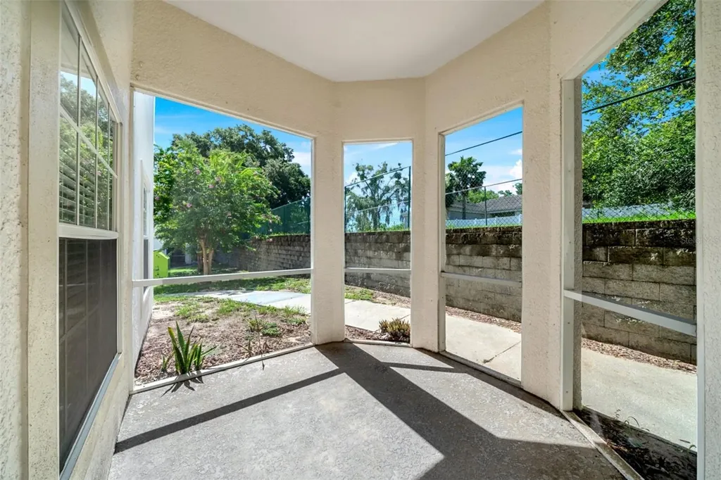 970 N Spring Garden Avenue Deland FL 32720