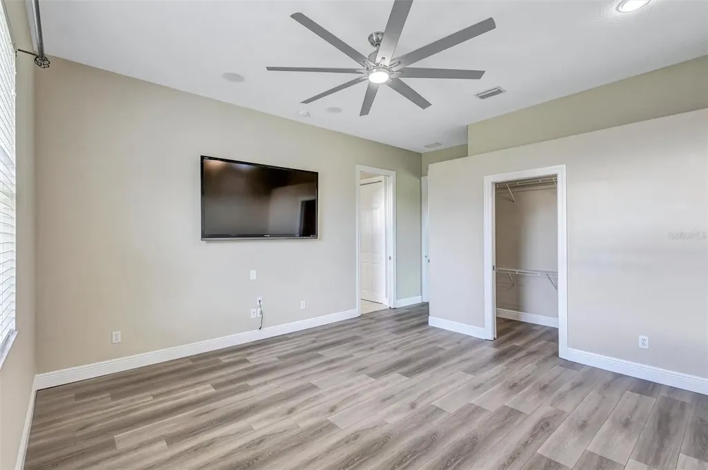 1911 148th Court E Bradenton FL 34212